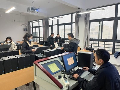 新年新气象 后勤保障落实处，信息系统用心服务迎开学